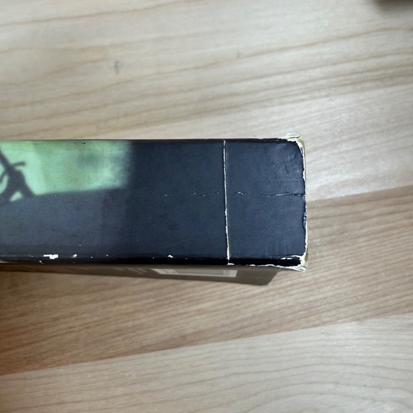 CONFESSOR Paperback by Terry Goodkind Buy 1 for $9, 2 for $14, 3 for $18 - Picture 5 of 5